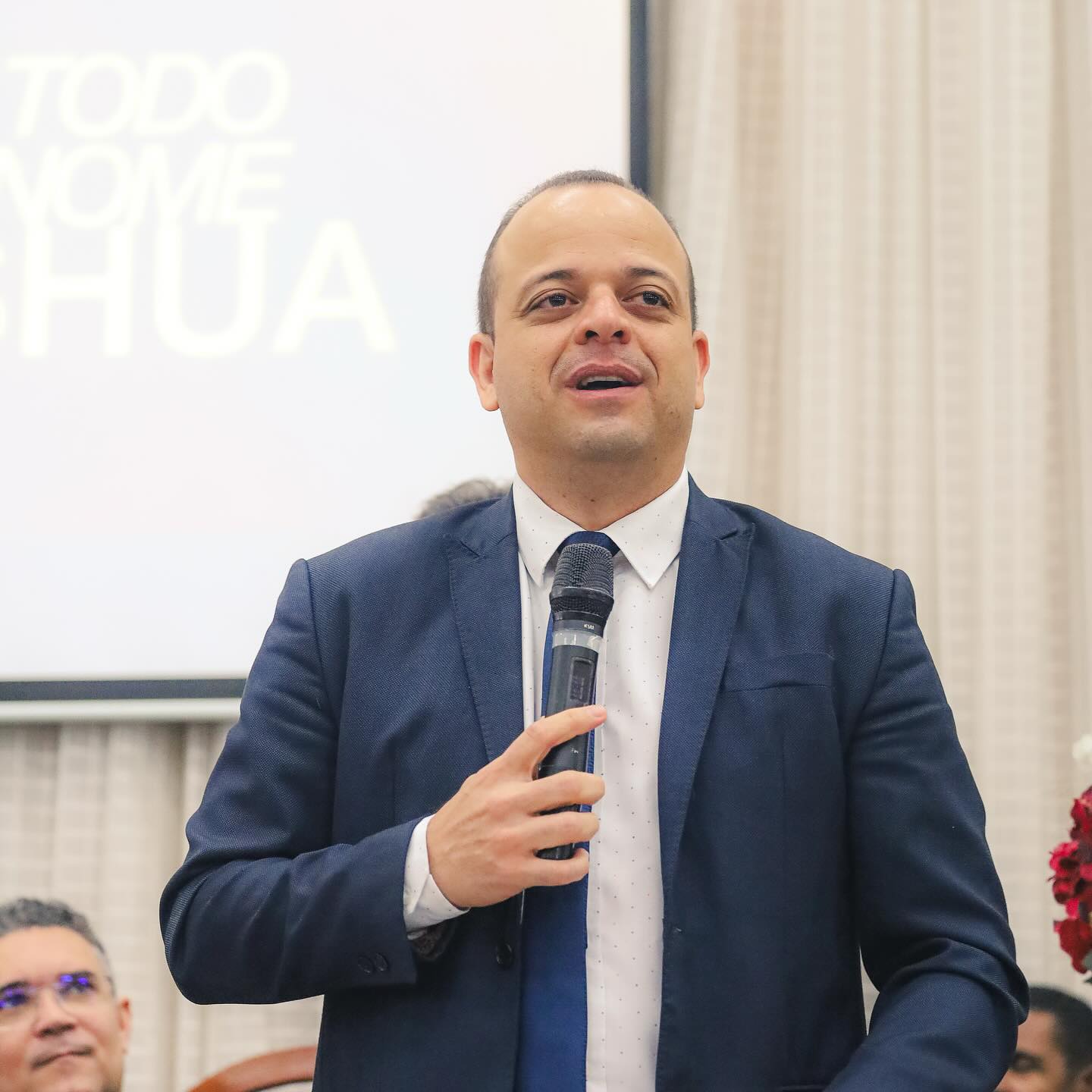 Pr Rafael Oliveira